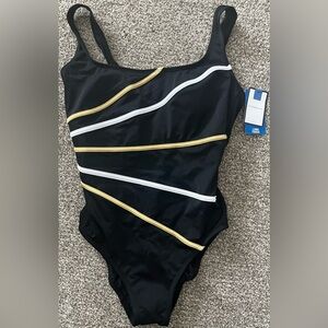 croft & barrow One-Piece Swimsuit NEW